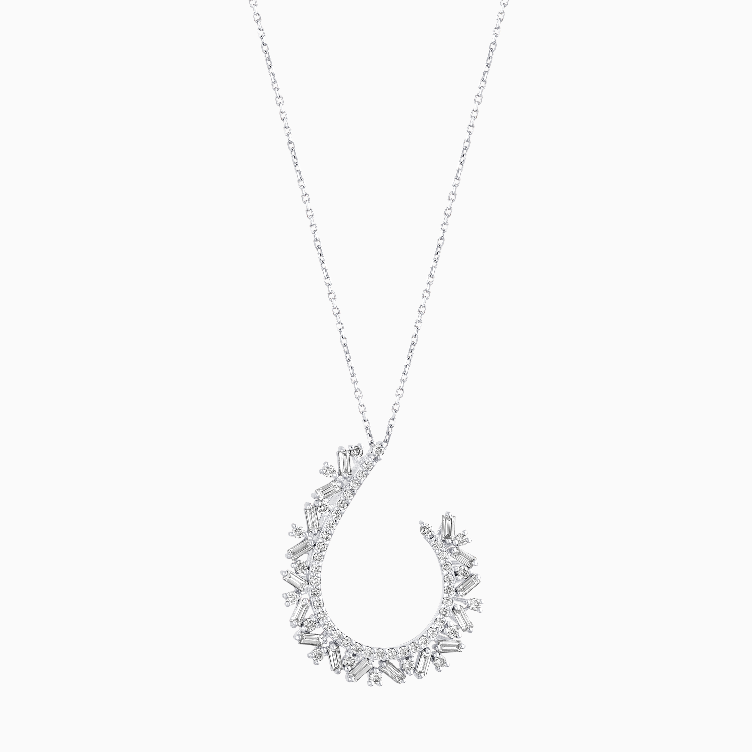 0.62 Karat Pırlanta Baget Kolye