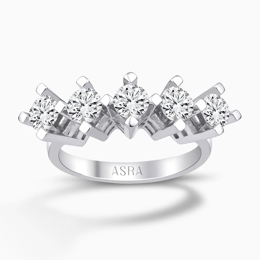 F Color 1.50 Karat HRD Sertifikalı Beştaş Pırlanta Yüzük