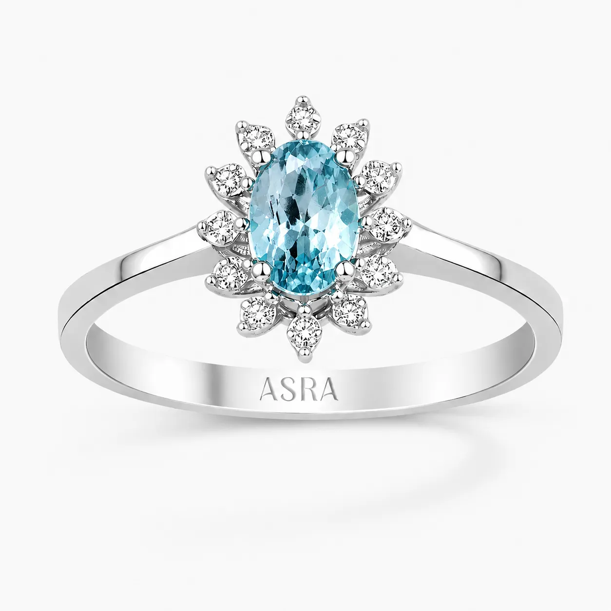 0.49 Karat Pırlanta Blue Topaz Yüzük