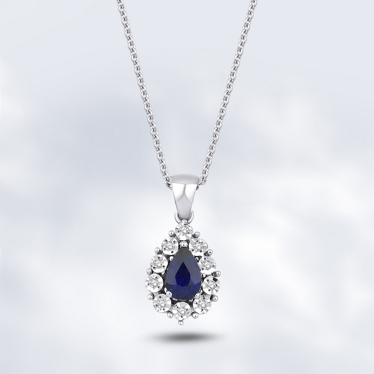 0.67 Karat Pırlanta Safir Kolye