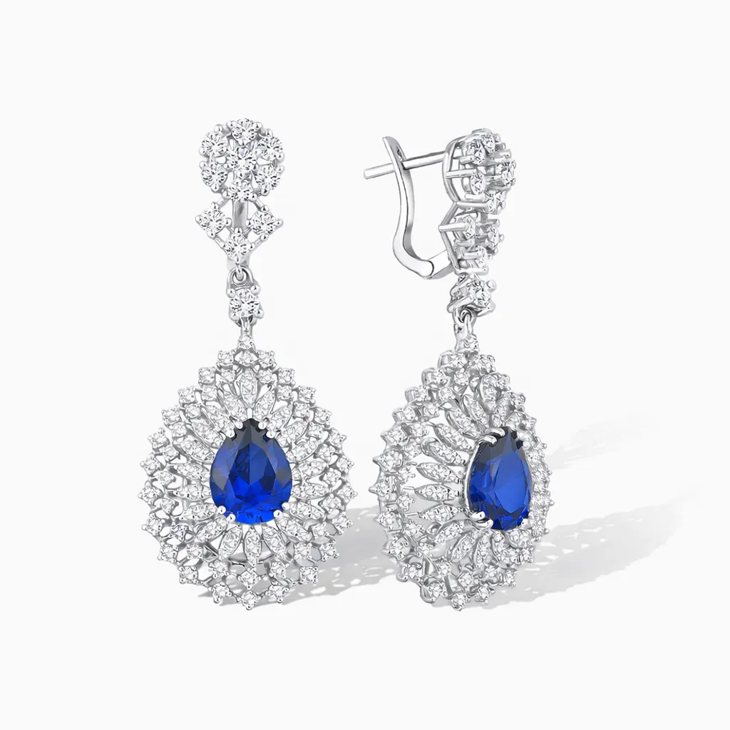 3.82 Karat Pırlanta Safir Küpe