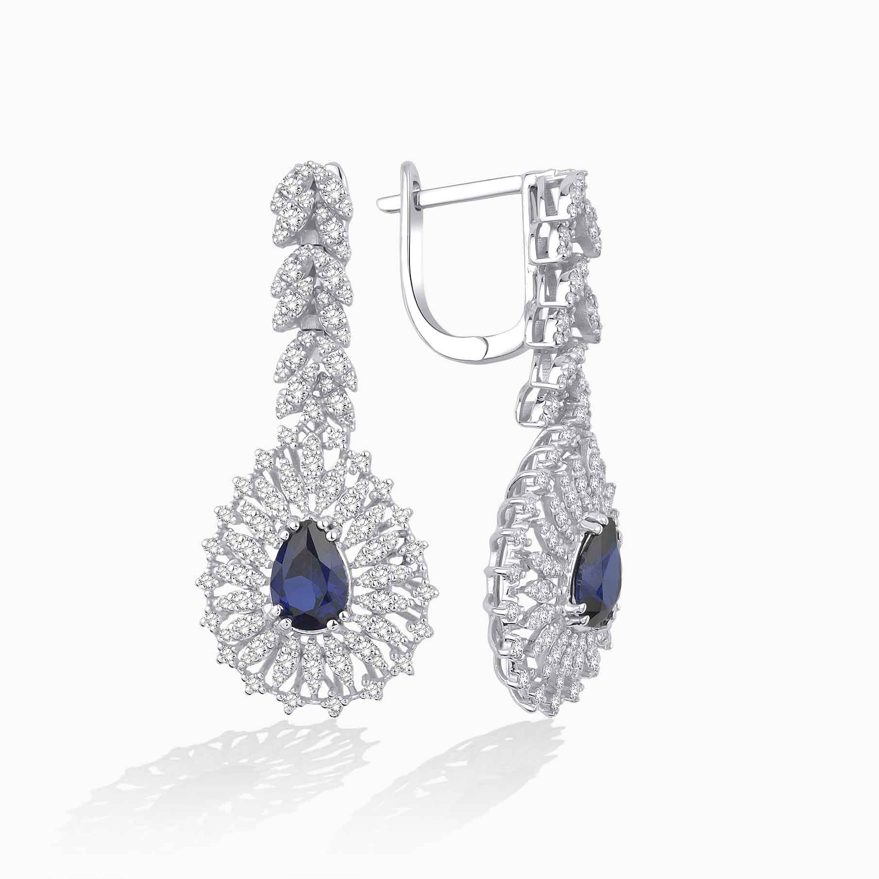 3.68 Karat Pırlanta Safir Küpe