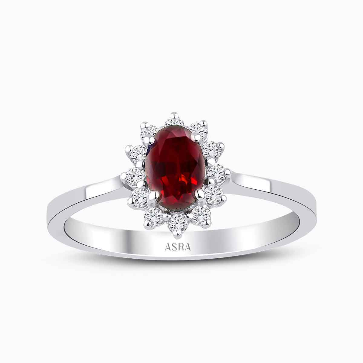 0.72 Karat Pırlanta Oval Yakut Yüzük